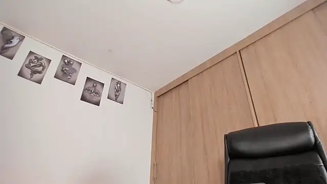 Bambi gurl online show from 03.14.25