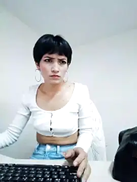 Hannaaaa   online show from 12.05.24