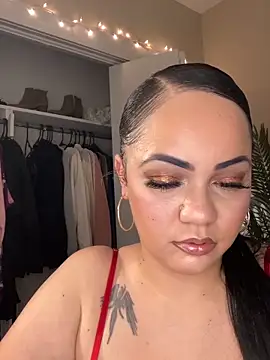 Snapshot of DestineeJayde chatting on 01.17.25 DestineeJayde online show from 01.17.25