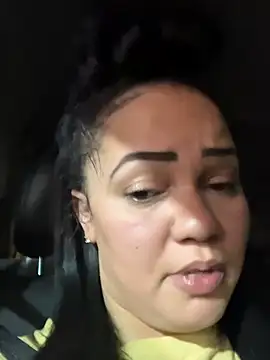 Snapshot of DestineeJayde chatting on 01.31.25 DestineeJayde online show from 01.31.25