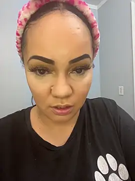 Snapshot of DestineeJayde chatting on 12.14.25 DestineeJayde online show from 12.14.25