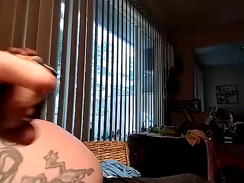 fukurbutt online show from 12.03.24