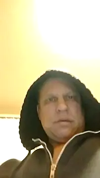 Snapshot of fukurbutt chatting on 12.19.25 fukurbutt online show from 12.19.25