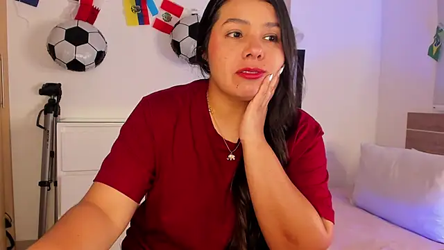 Snapshot of miaa_daniels chatting on 06.19.26 miaa daniels online show from 06.19.26