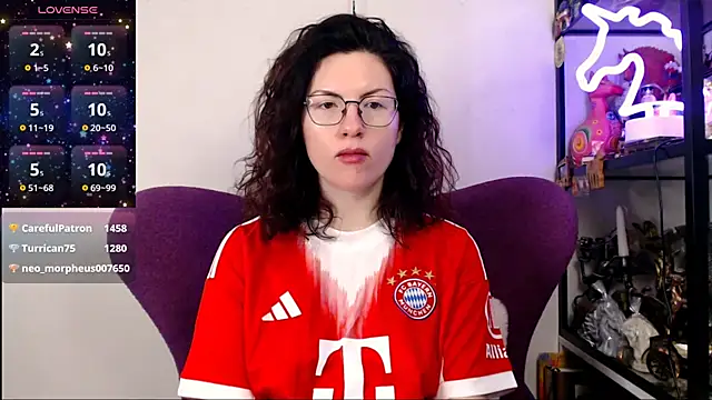 Snapshot of vaders_daughter chatting on 01.06.26 vaders daughter online show from 01.06.26