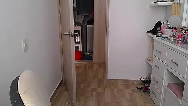 Barbie girl 69 online show from 04.09.26