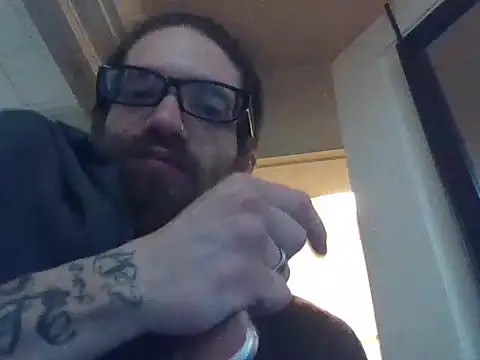 Snapshot of LongDickLance chatting on 02.01.26 LongDickLance online show from 02.01.26