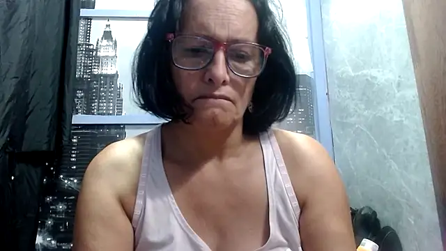 Nastylatinaxxx online show from 10.26.25