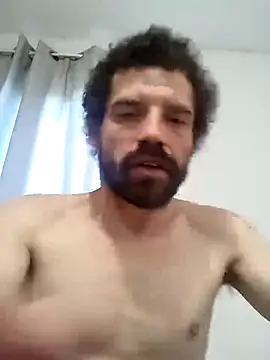 Snapshot of RuleMasterX chatting on 10.08.25 RuleMasterX online show from 10.08.25