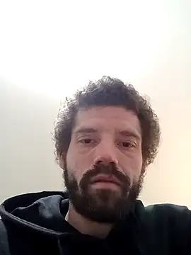 Snapshot of RuleMasterX chatting on 10.10.25 RuleMasterX online show from 10.10.25