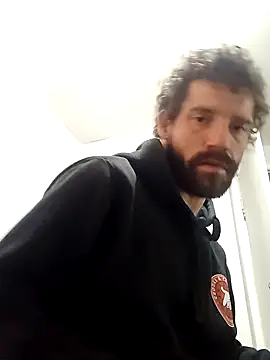 Snapshot of RuleMasterX chatting on 10.13.25 RuleMasterX online show from 10.13.25