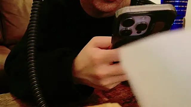 Snapshot of POCARI_SWEAT chatting on 03.13.25 POCARI SWEAT online show from 03.13.25