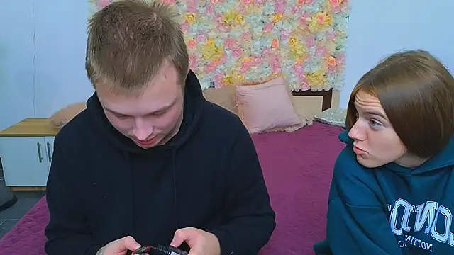  Olli  Stiw  online show from 09.16.25