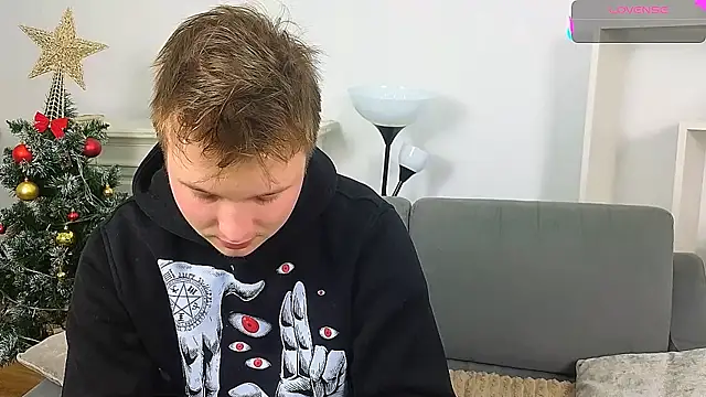 Snapshot of _Olli__Stiw_ chatting on 01.08.26 Olli Stiw online show from 01.08.26