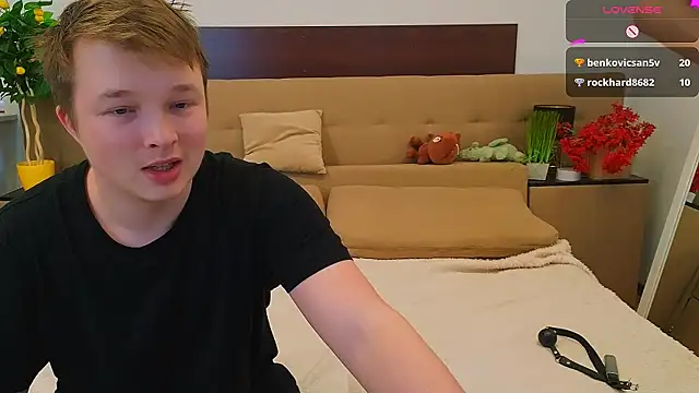 Snapshot of _Olli__Stiw_ chatting on 02.15.26 Olli Stiw online show from 02.15.26