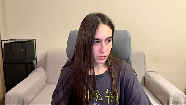 AliceKolltt online show from 04.16.26