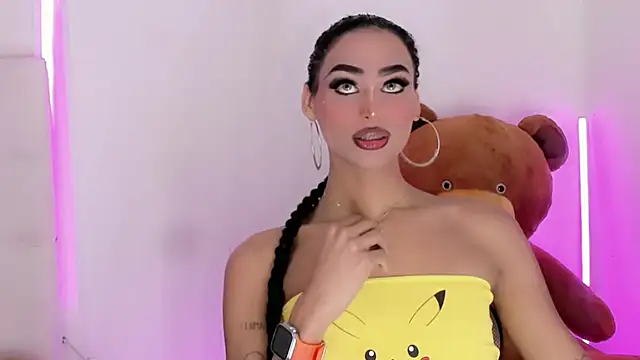 Snapshot of amal_baddell chatting on 02.12.26 amal baddell online show from 02.12.26