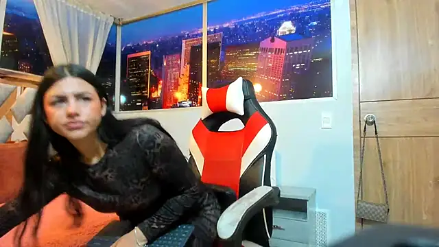 Snapshot of Kendall_Sophy chatting on 01.17.25 Kendall Sophy online show from 01.17.25