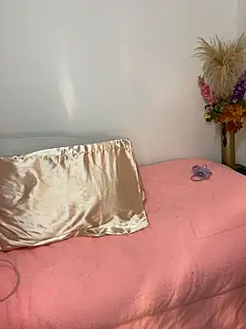 manuela star online show from 02.21.26