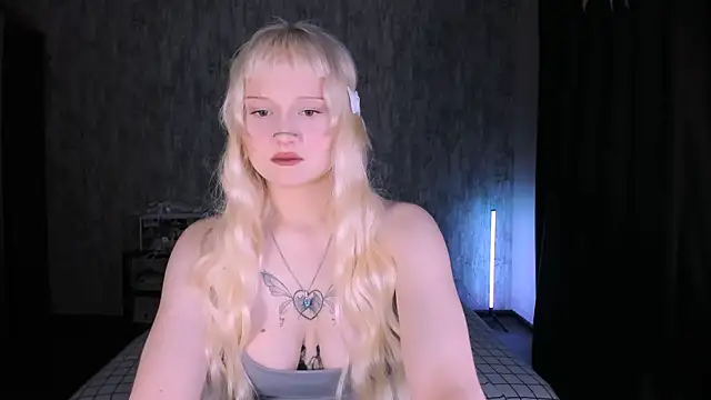 Snapshot of MariaMango chatting on 11.07.25 MariaMango online show from 11.07.25