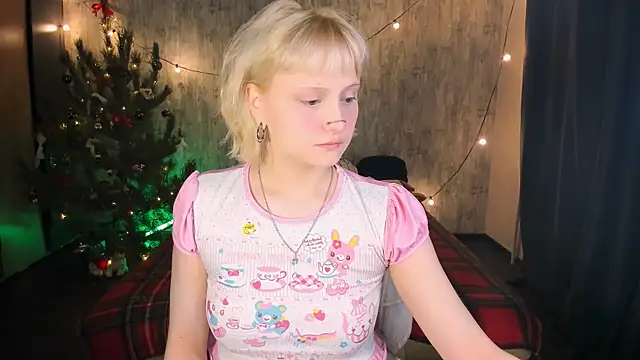 MariaMango online show from 12.22.25