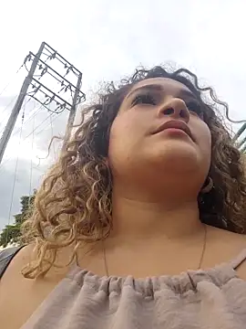 Snapshot of Sara_smiiith211 chatting on 12.03.25 Sara smiiith211 online show from 12.03.25