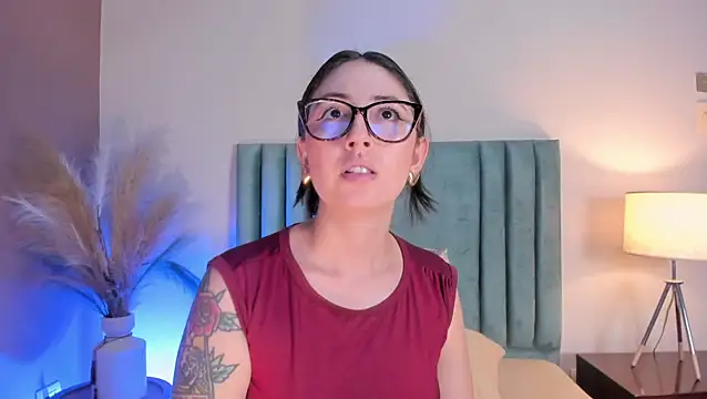 Emilywatsonn online show from 06.06.26