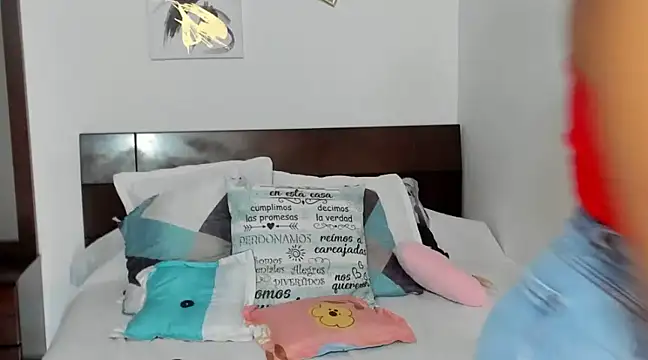 Snapshot of EmilyPeytonn chatting on 01.20.25 EmilyPeytonn online show from 01.20.25
