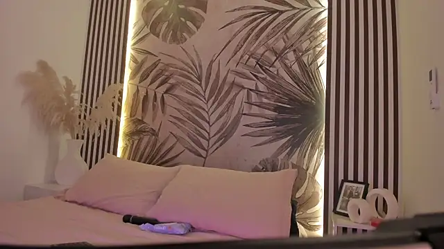 Samaantha-White online show from 03.24.26