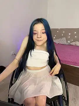 Snapshot of MiniSophiaa chatting on 02.11.26 MiniSophiaa online show from 02.11.26