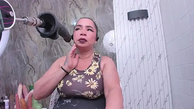 annie wigg online show from 12.18.25