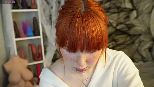 hannah lourens online show from 10.24.25