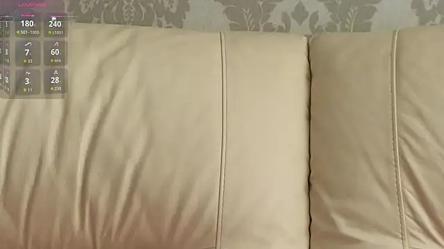 hannah lourens online show from 04.25.26