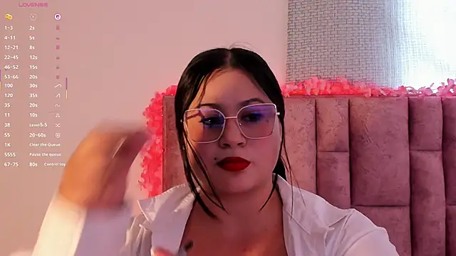 miahkumar online show from 05.31.26