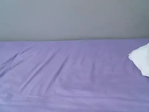 femaqueen online show from 11.11.25