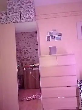 Tinuus online show from 11.27.25