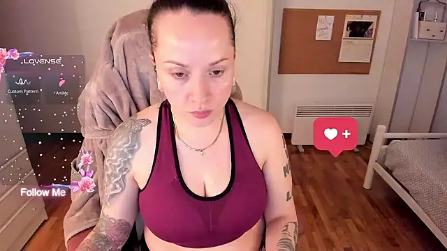 Snapshot of Domina_Deivis chatting on 01.13.26 Domina Deivis online show from 01.13.26