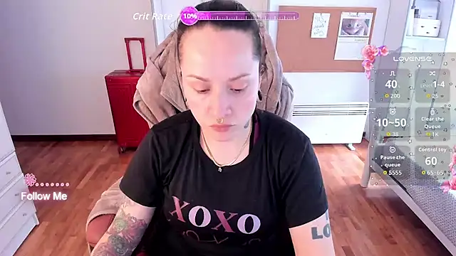 Snapshot of Domina_Deivis chatting on 02.05.26 Domina Deivis online show from 02.05.26