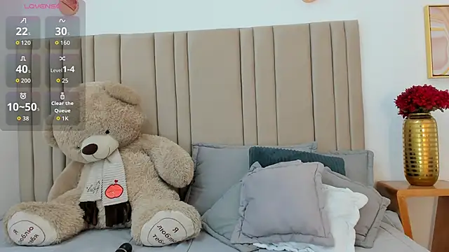 izadii online show from 09.09.25