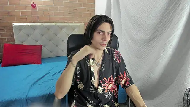 MIKE HUNTER7 online show from 02.10.25