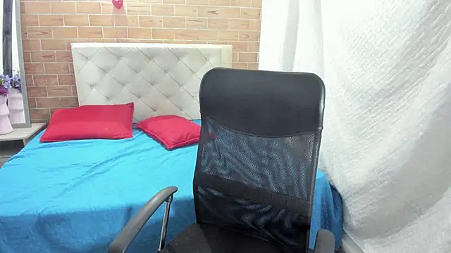 MIKE HUNTER7 online show from 02.12.25