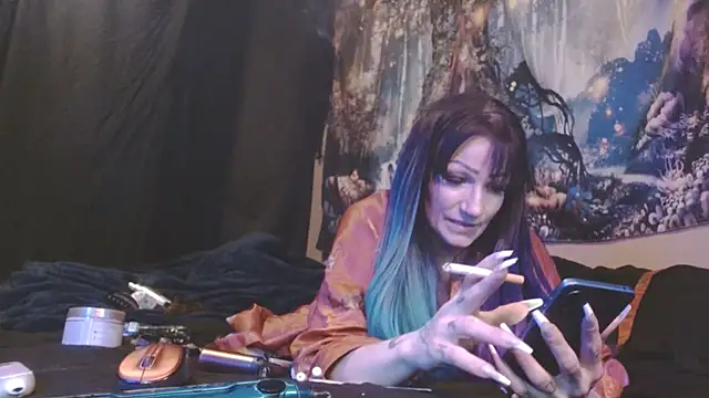 Snapshot of HighCityHoney chatting on 02.11.25 HighCityHoney online show from 02.11.25