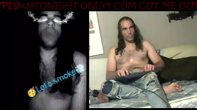 Snapshot of SexyCeleb chatting on 11.25.25 SexyCeleb online show from 11.25.25