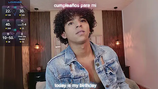 Snapshot of Noah_Smith04 chatting on 01.07.26 Noah Smith04 online show from 01.07.26