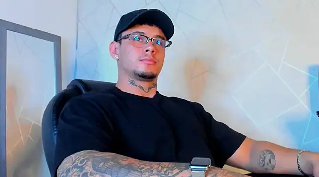 NoahhBrown online show from 02.24.25