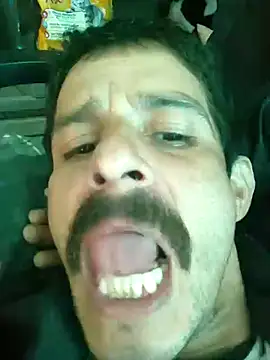 LongDickZee562 online show from 12.10.24