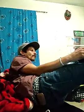 LongDickZee562 online show from 12.19.24