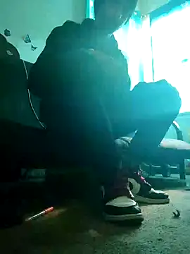 LongDickZee562 online show from 12.23.24