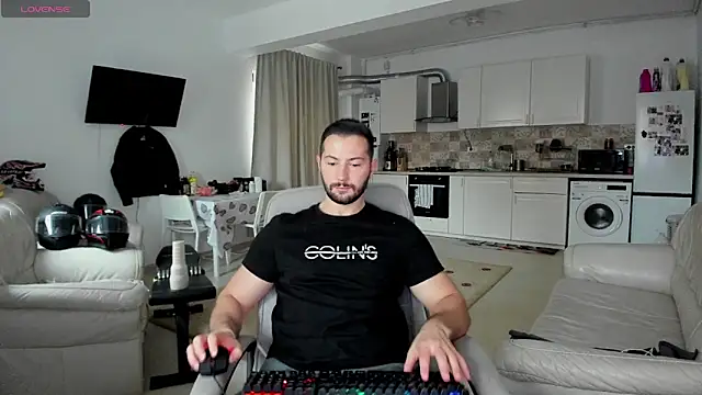 ZackFraser online show from 11.04.25