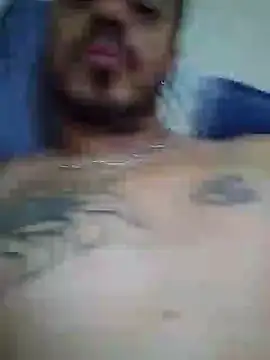 Snapshot of DonVillanova chatting on 12.19.24 DonVillanova online show from 12.19.24